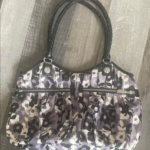 Brighton Floral Shoulder Bag in Gray, Black and White